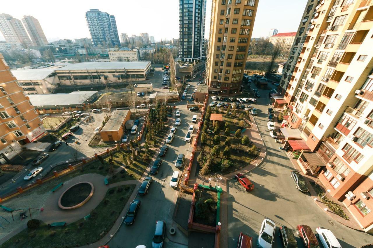 3 Комнатные Апартаменты В Центре Печерска Kiev Eksteriør bilde